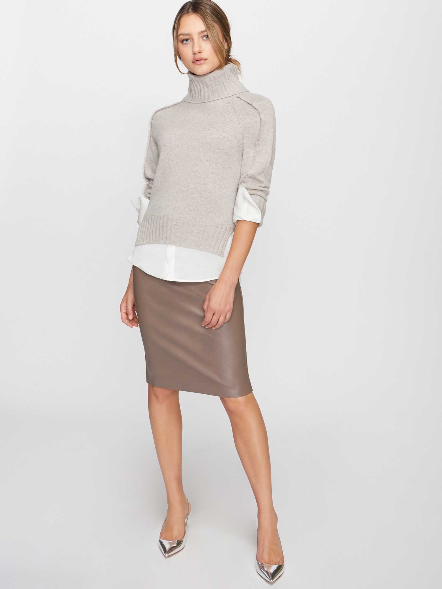 DEL-2_JOLIE-FRINGE-LAYERED-LOOKER_JER3438_LT-CHIA-MEL-W_3_b12c3642-881e-4a2a-b62d-2f3026b04001.jpg