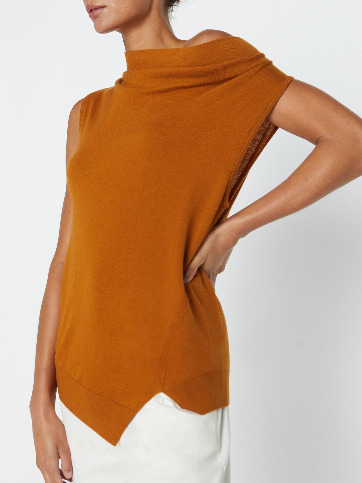 The Nohr Off Shoulder